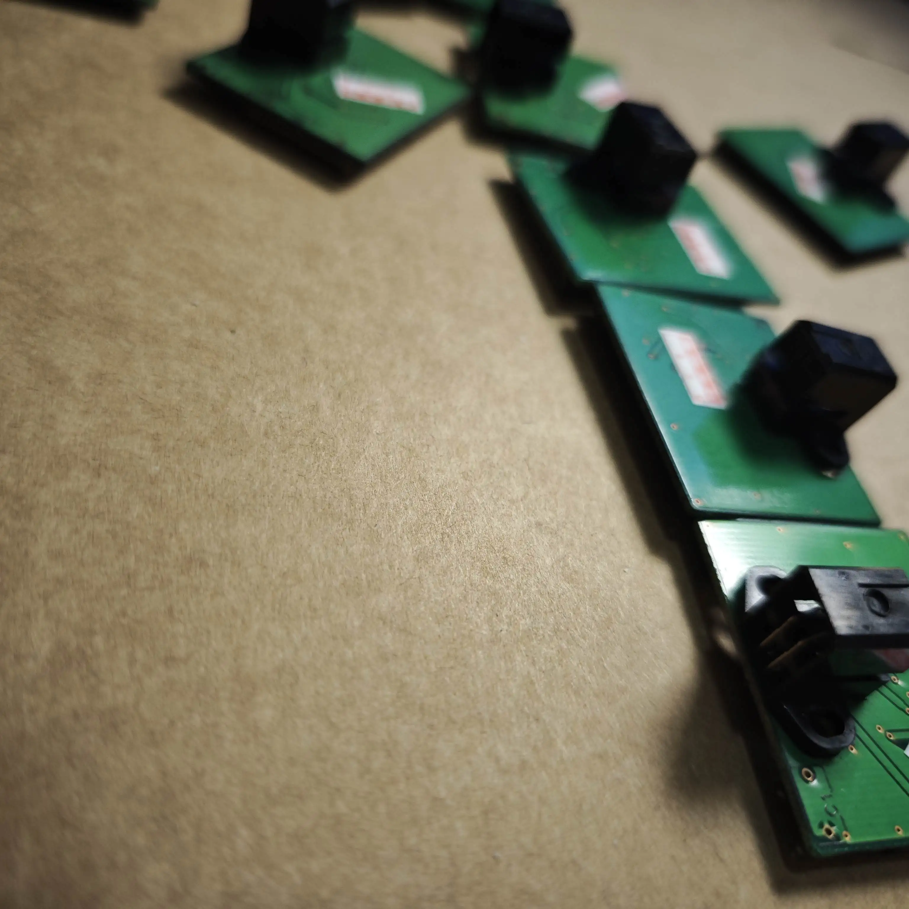 

1pc for Epson 1390 / L1800 / L1300 / ME1100 R1430 CR Encoder Sensor character carriage unit CR grating sensor printer parts