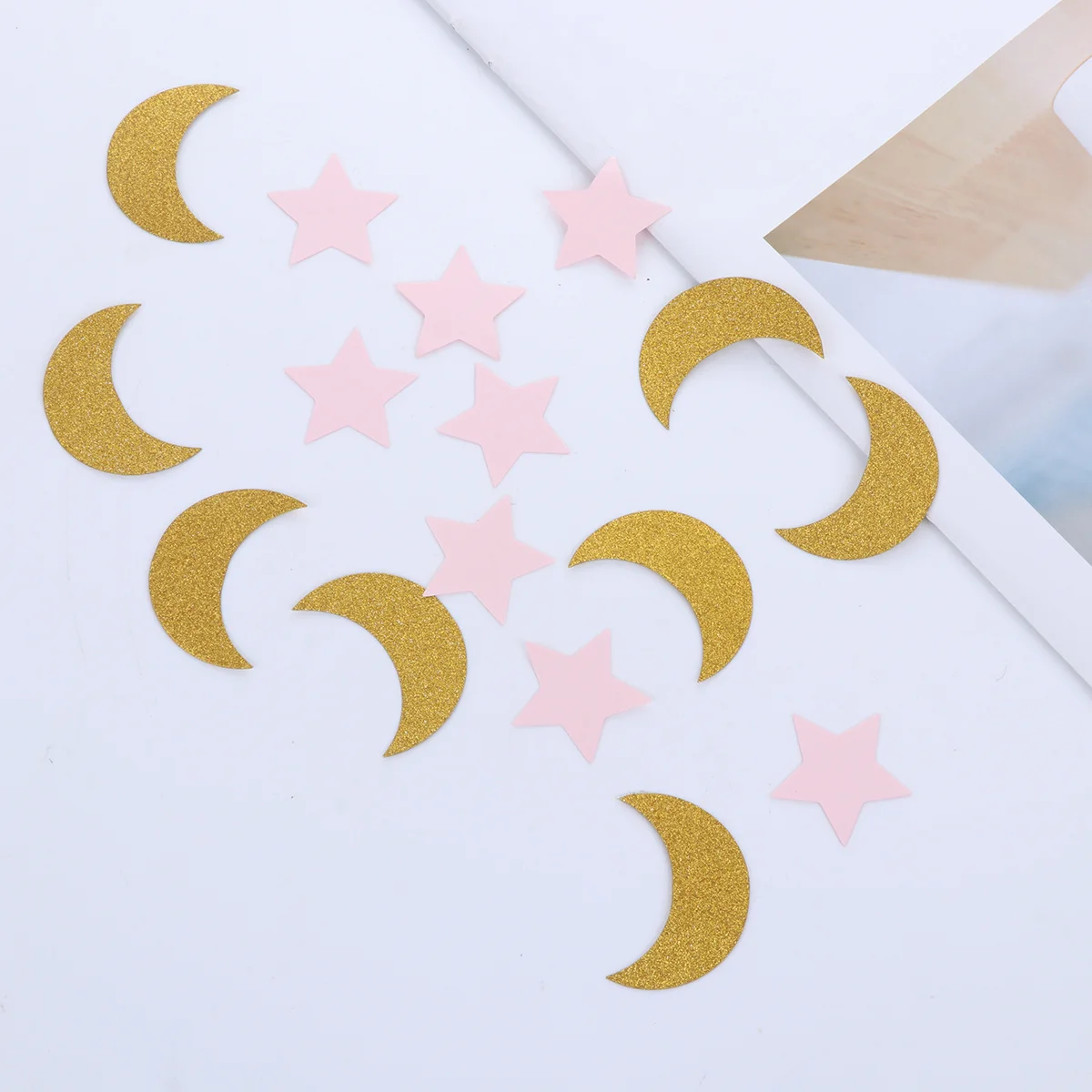 

200Pcs Muslim Festival Eid Party Confetti Star Moon Designs Golden Pink Scattering Paper Pieces Eid Celebration Decor
