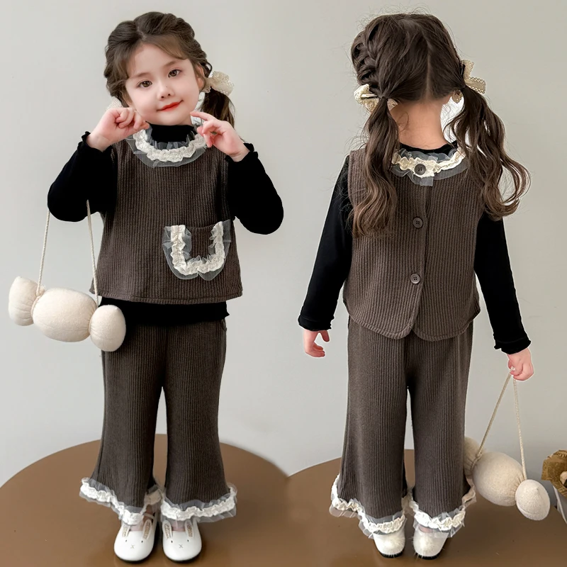 

Жилет для девочек, комплект из трех предметов, кружевной комплект в западном стиле для детей, осень 2023, новая корейская версия, небольшой модный комплект в стиле аромата