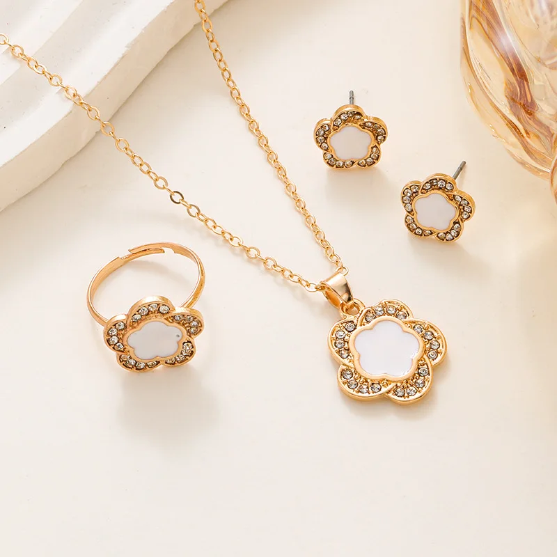 Lucky Rhinestones Five-petal Flower Clover Earrings Necklace Ring three-piece set for Woman Fashion Accessories Party Jewelry