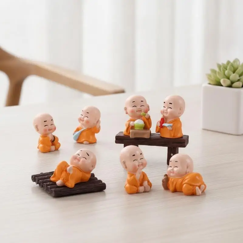 [J] Creative Resin Ornaments Multiple Styles Small Monk Garden Terrarium Mini Figurine Miniatures Micro Landscape Decor
