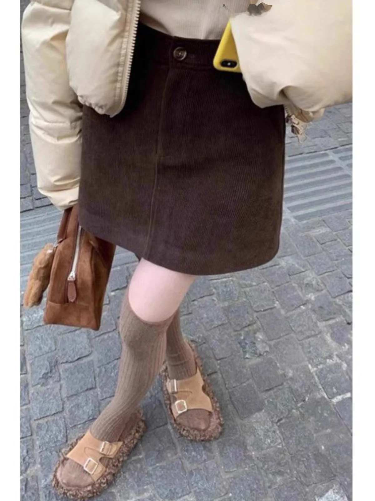 

plus Size Women's Corduroy A-Line Skirt High Waist Winter Fashion Retro Beauty Half-length Skirts for Heavy Girls