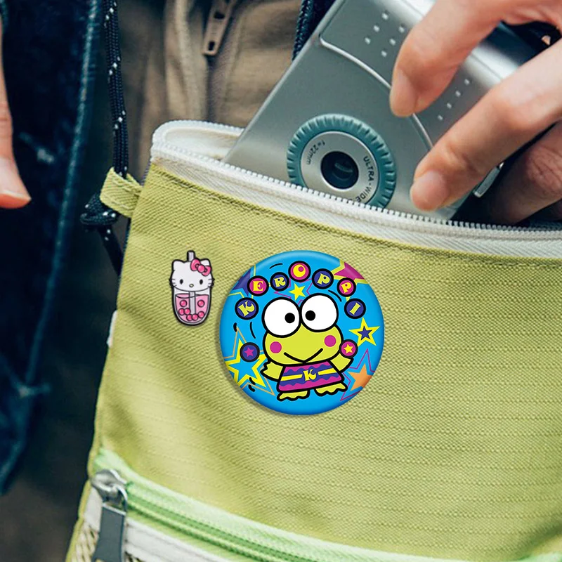 헬로 키티 피규어 쿠로미 브로치 백팩 모자 액세서리 코스튬 귀여운 시나모롤 라펠 핀 라운드 배지 쥬얼리 선물