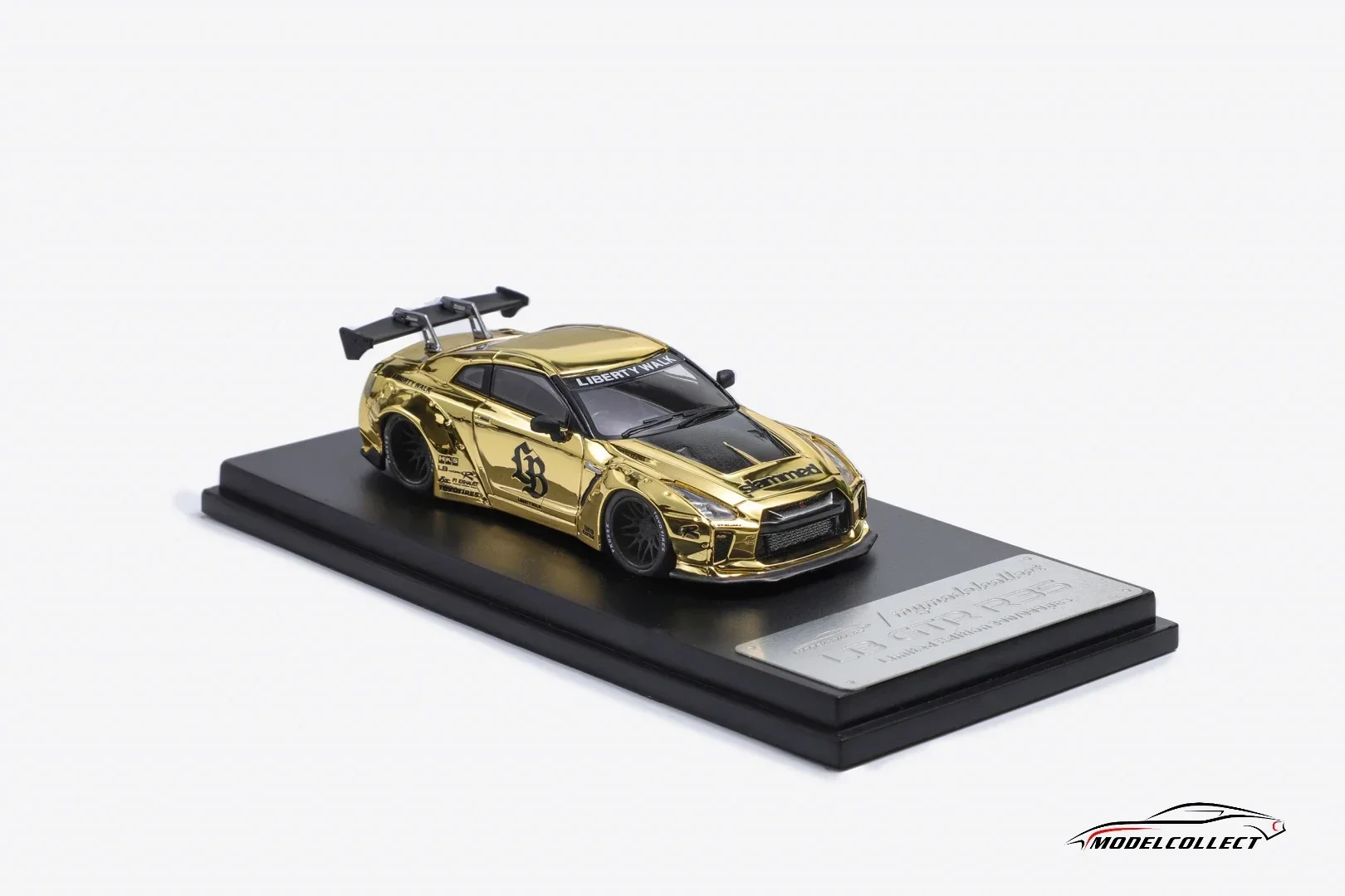 MC 1:64 R35 Chrome Gold versão personalizada modelo de carro