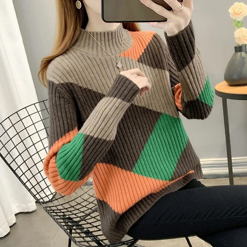 New Autumn and Winter Fashion Trend Color Blocking Half High Neck Loose and Versatile Westernized Women's Long Sleeved Sweater