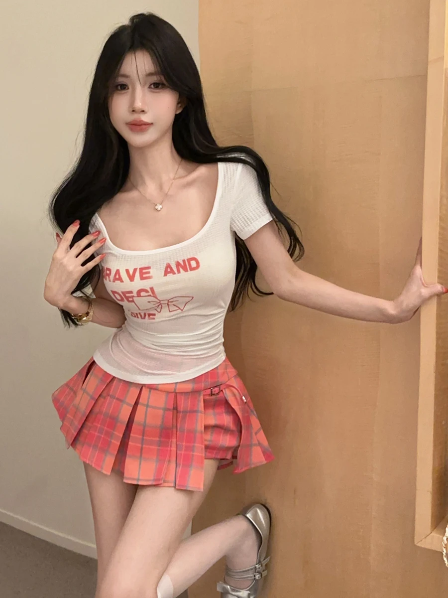 

Summer Slim Fit School Style Set Pure Desire Short Sleeve T-Shirt Top Plaid Skirt Half Body Summer Fashion Set for Women