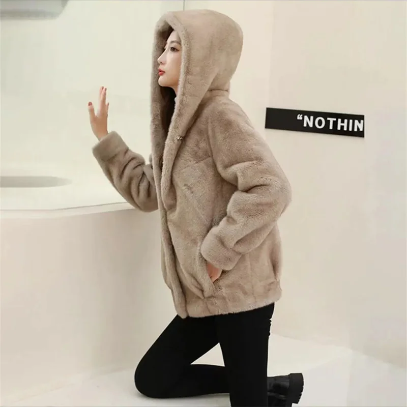 High-Quality Gold Mink Fur Coat Female 2024Autumn Winter New Hooded Short Outwear Thicke Fur One Jacket Fashion Overcoat Women\'s