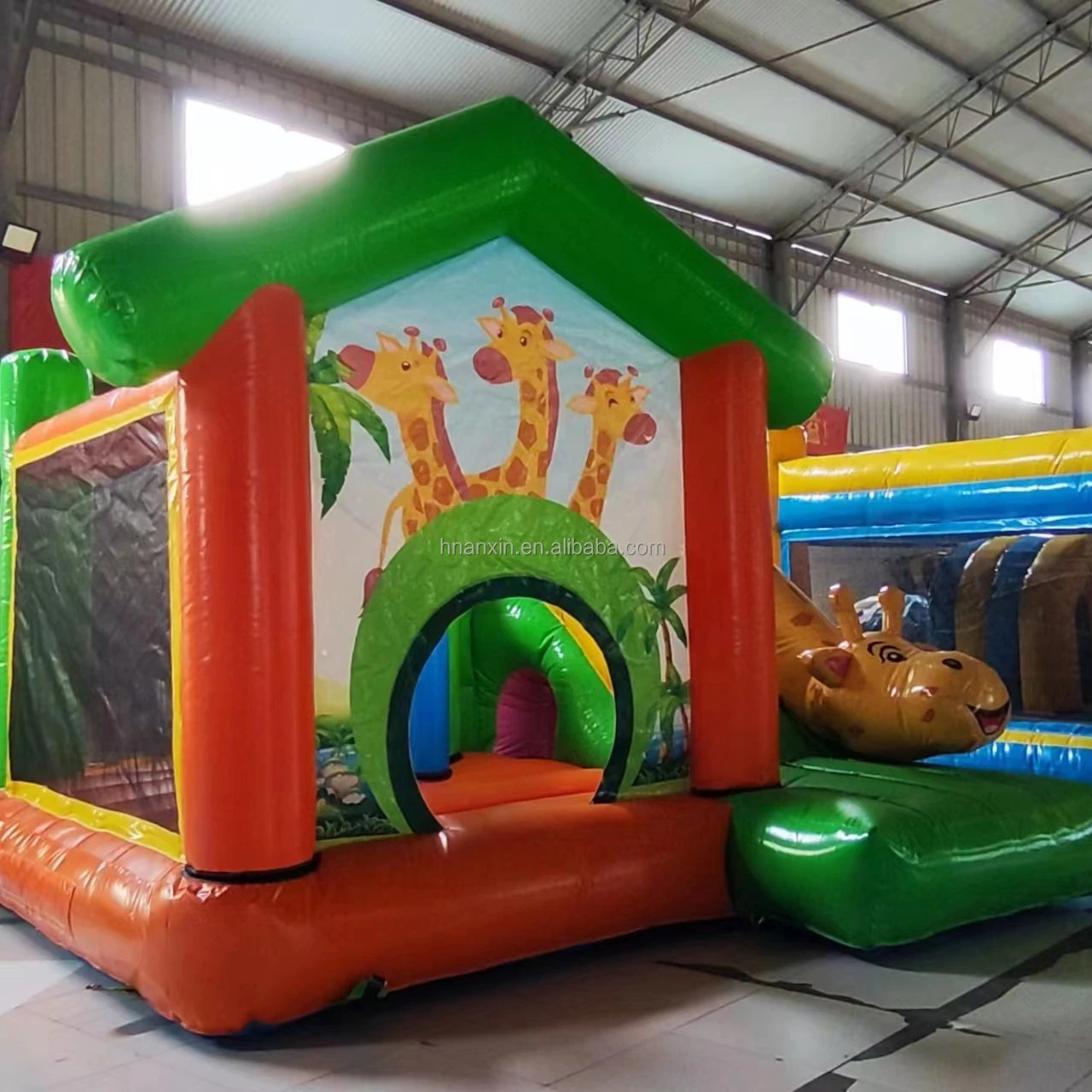 Animal Giraffe Inflatable Bouncy Castle Customized  Trampoline For Sale