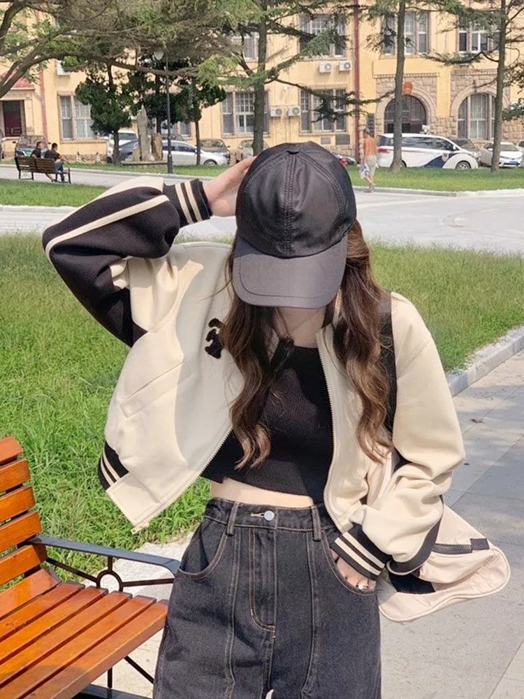 ​ Chaqueta de béisbol retro versátil para mujeres pequeñas ropa de calle de manga corta ropa de abrigo de estilo universitario para primavera otoño 2025 ​