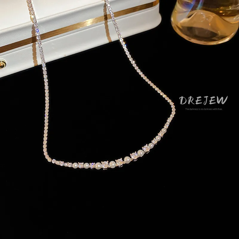 [DREJEW]Zircon Pearl Necklace Female Simple Clavicle Chain Fashion Temperament Light Luxury High Sense Jewelry