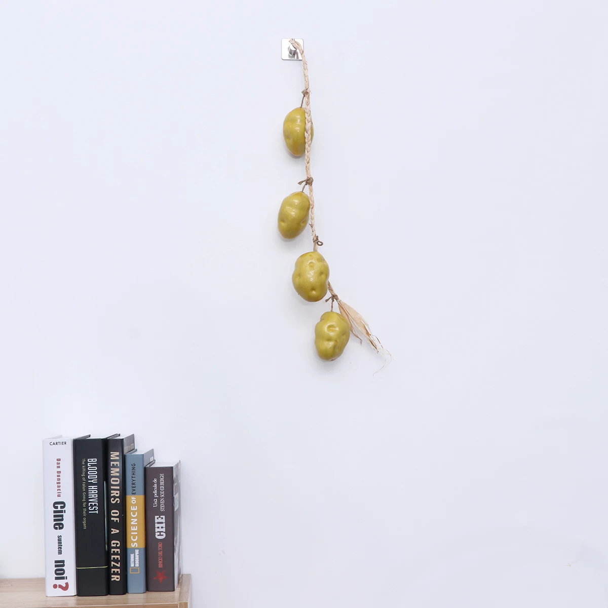 

Beautiful Lifelike Artificial Potato String NonToxic Foam Vegetable Hanging for Home Decor Market Decor Party Decor Teaching Aid