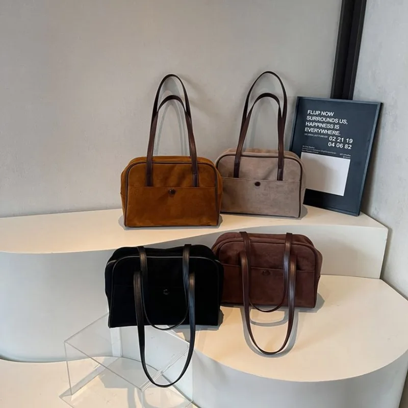 

Elegant Underarm Diaper Bag Handbag One Shoulder Party Event Exquisite Glamorous Trendy Chic Practical Timeless