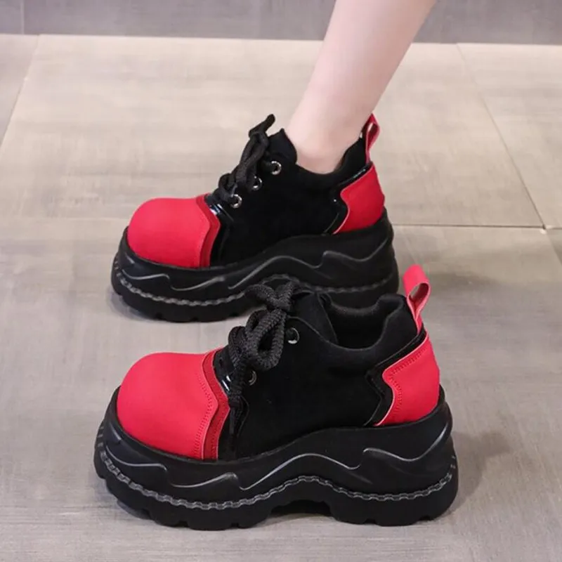 أحذية فاخرة مقسمة ذات نعل سميك منخفضة الارتفاع بمقدمة مستديرة ورباط علوي وكعب مقاوم للانزلاق لخريف وشتاء 2026 أحذية رياضية مكتنزة Zapatos Mujer