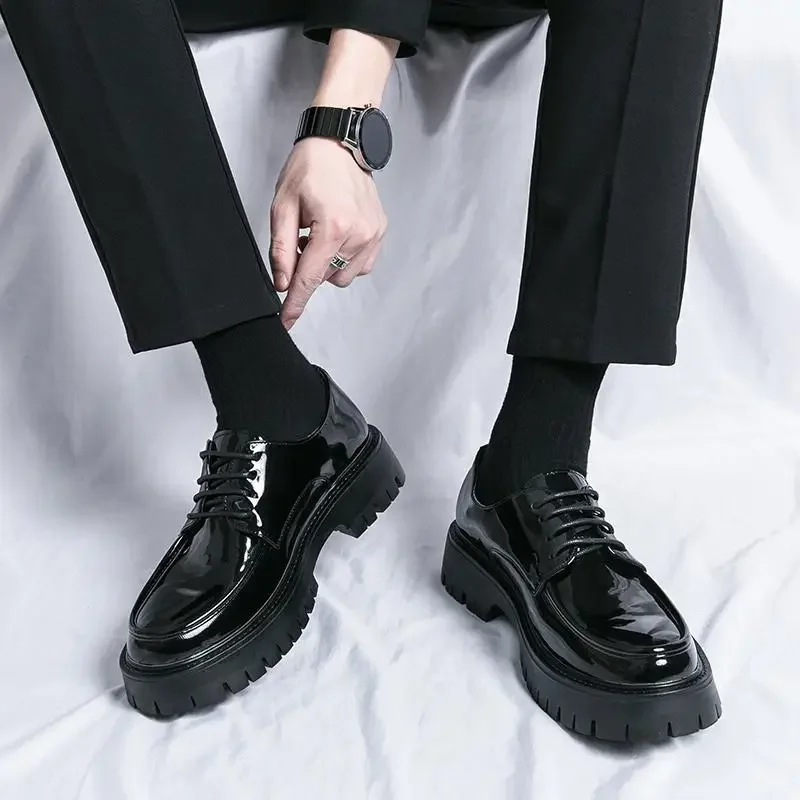 

British Patent Leather Dress Shoes Men's Breathable Wedding Business Formal Wear Shoes Dress Shoes Casual Pointed Fashion