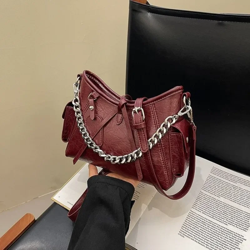 

Simple Trendy Diaper Bags For Women Designer Leather Crossbody Bag Vintage Shoulder Bag Elegant Large Capacity Messenger Bag