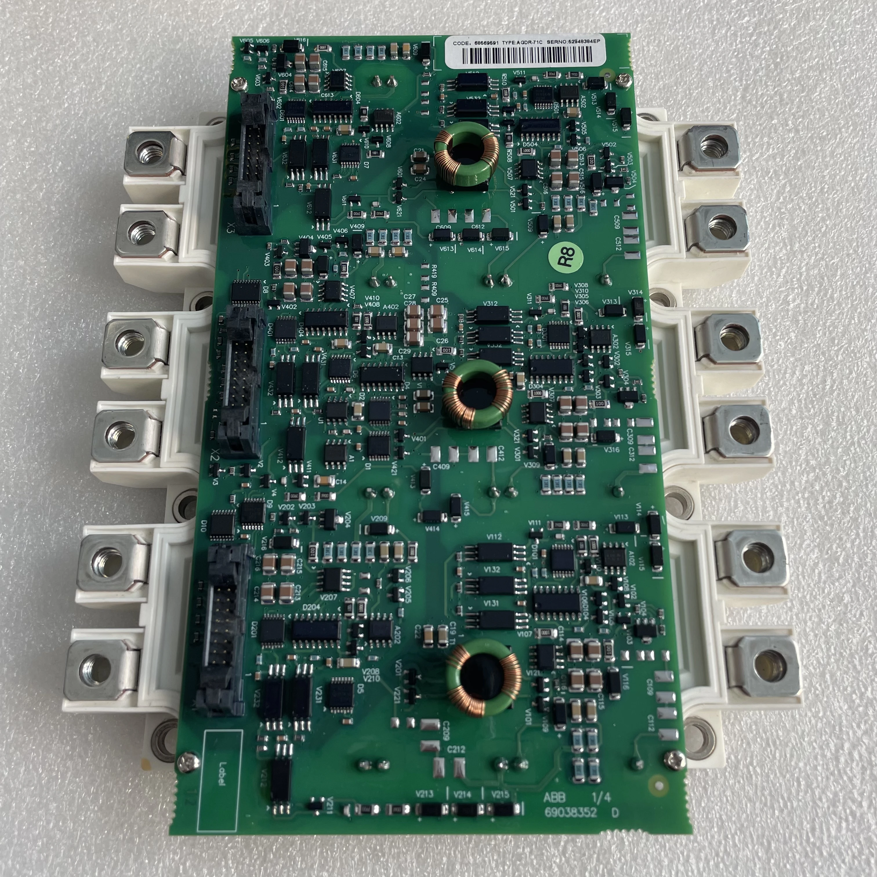 New and Original FS450R17KE3 IGBT Silicon Module FS450R17KE3 + AGDR_71C FS450R12KE3 FS300R12KE3