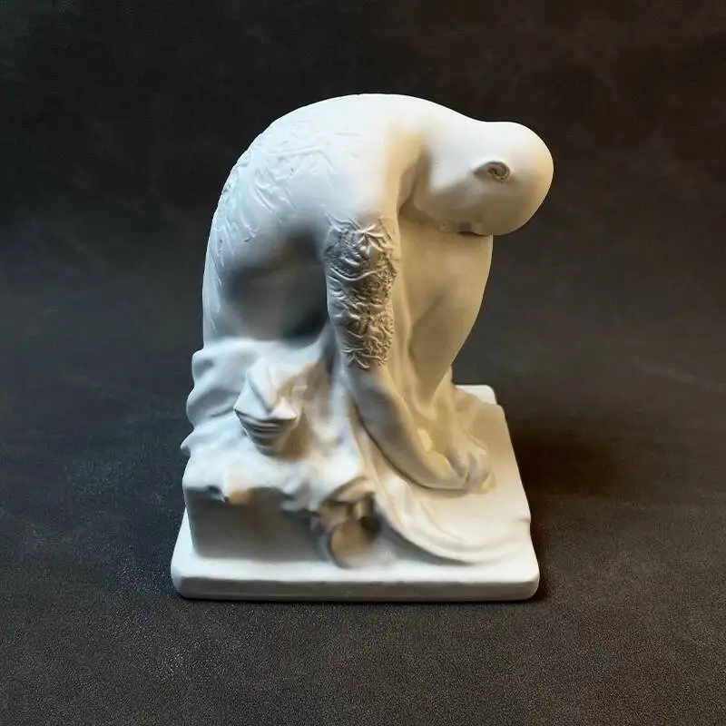 Life-sized Plaster Statue Tattooed Person Nude Figure Sculpture Artistic Portrait Model Decorative Figurines Home Decoration