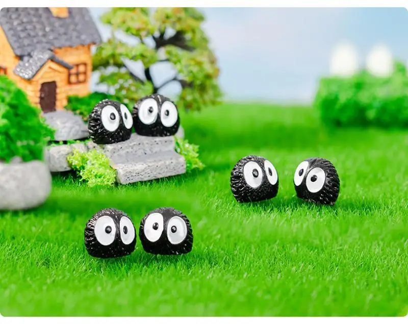 Micro Landscape Moss and Meaty Landscape Small Black Coal Ball Dust Elf Mini Decoration Diy Decoration Accessories