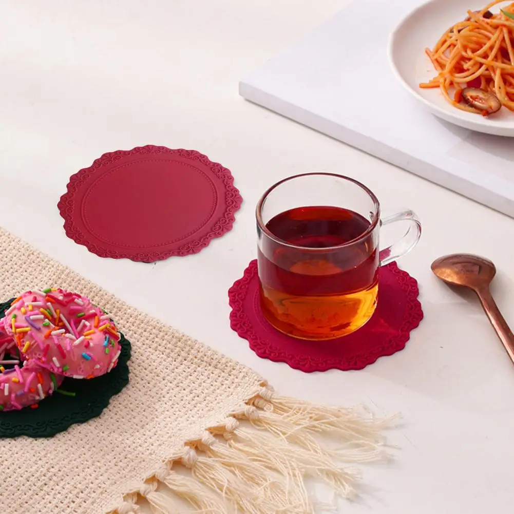 Trendy Table Mat Silicone Dining Placemat Oil-proof Dishwasher Safe Dining Mat  Heat Insulation