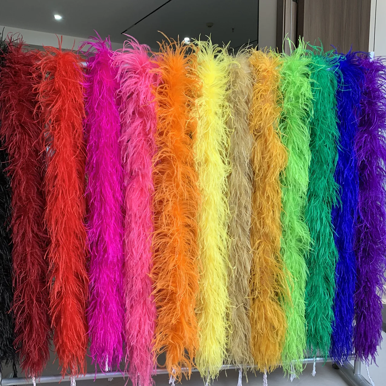 

1/5/10Pc Ostrich Feathers Boas 5Ply Colored Encrypted Ostrich Feather Boa Thick Scarf Shawl Cape Clothing Accessories Decoration