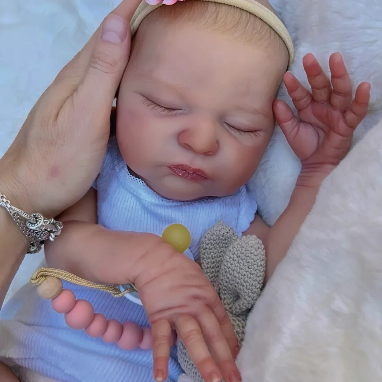 

21inch 52cm Already Painted Finished Reborn Baby Doll Laura Handmade Reborn Preemie Baby Newborn Kids Toy Figure Gift Girl Dolls