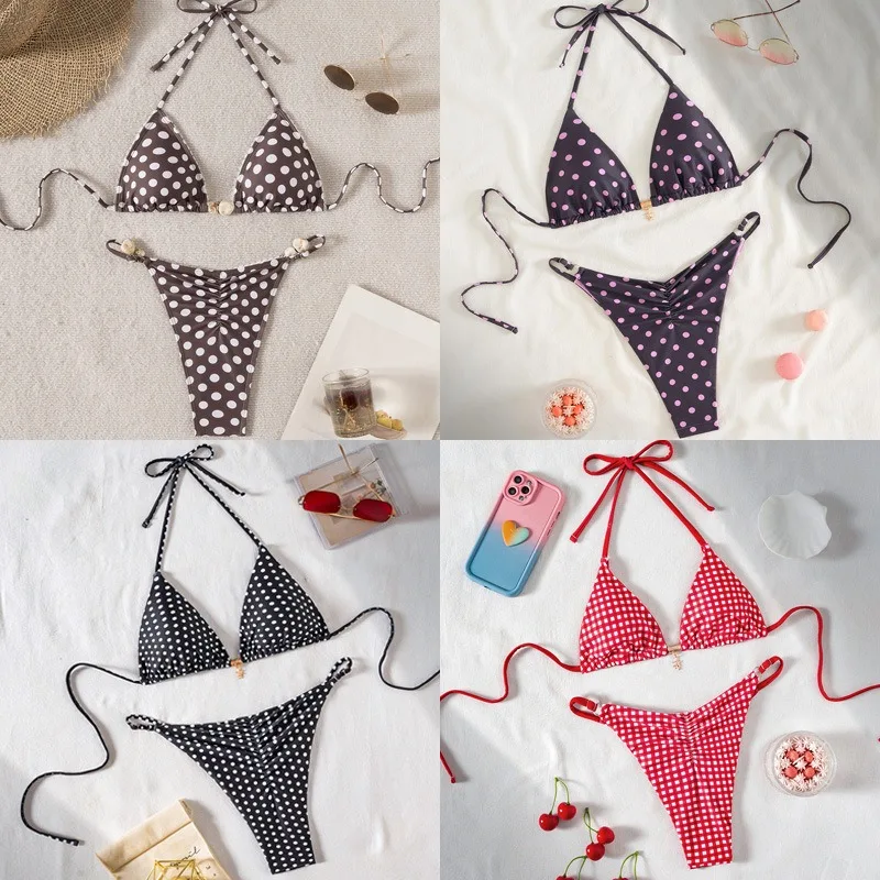 2025 Conjunto de bikini triangular floral sexy europeo |   Traje de baño de dos piezas estampado para niñas, colección de ropa de playa de verano de moda