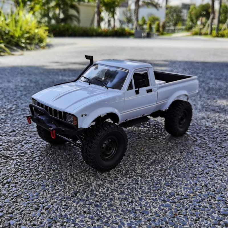 

WPL C24-1 4WD Full-Proportion RC Climbing Car - Pre-Assembled Remote Control Kit Durable ABS Chassis 2.4GHz Anti-Interference