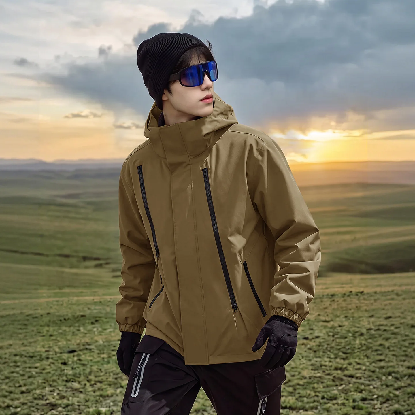 Outdoor Assault Jacket For Autumn Winter Men's Windproof Waterproof Three In One Detachable Casual Warm Hiking Suit 2026 New