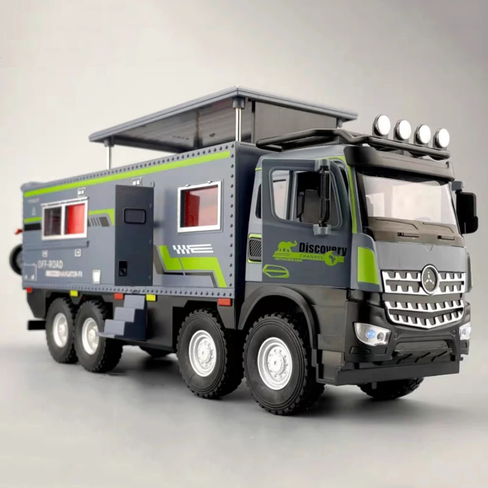 1:18 Scale Nomadism Models Alloy Cars Diecast Toys with Light Music Miniature Motorhome Pull Back Vehicles for Collect Souvenirs