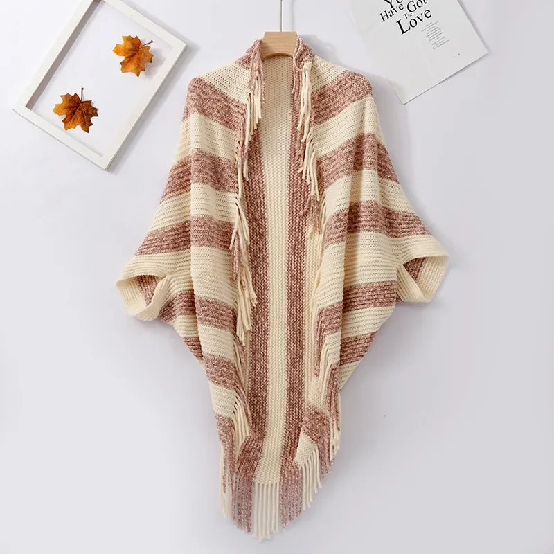 

2025 Autumn Winter New Color Matching Cloak Irregular Tassel Design Chenille Yarn Coat Cloak Shawl Female Ponchos Capes P2
