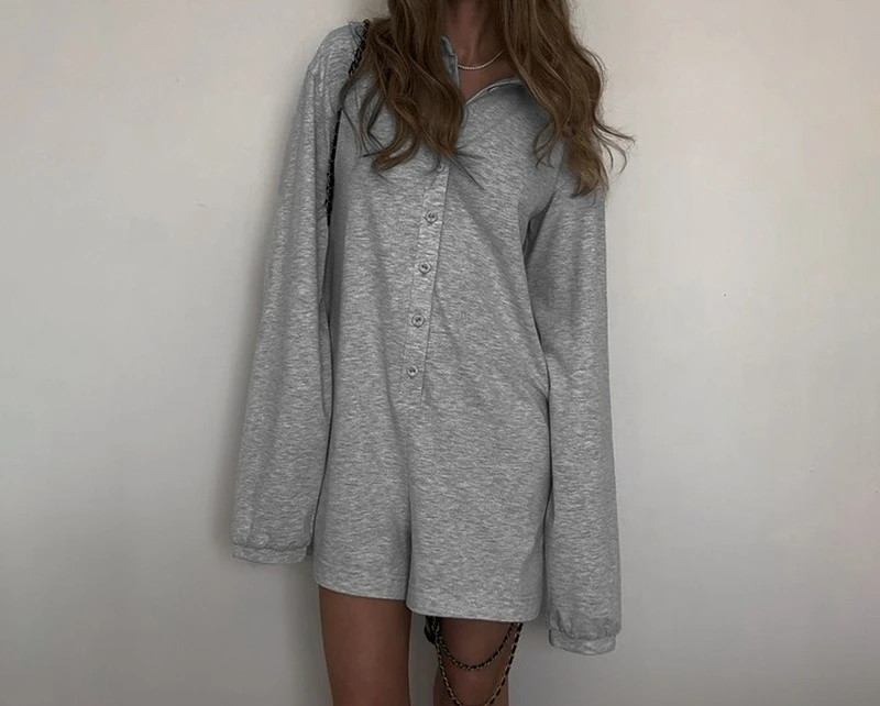 

2025 Casual Loose Breasted Solid Color Simple Lapel Basic Outdoor Wear Street Long Sleeved Jumpsuit Shorts for Women
