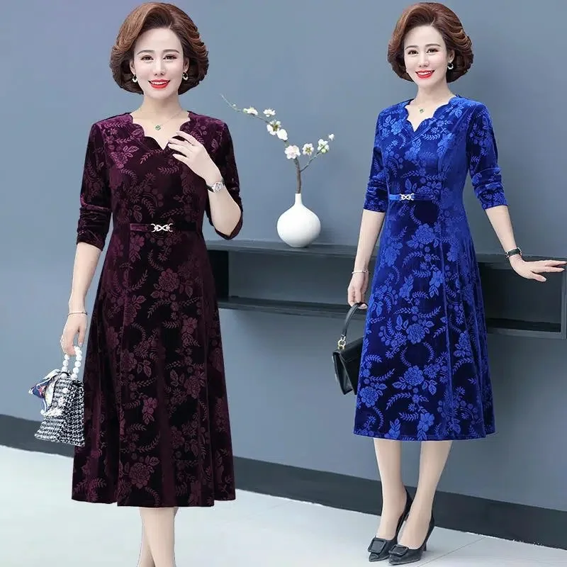 Middle-Aged And Elderly Female Autumn High Pressure Flower V-Neck Dress Temperament Long Sleeve Long Mother Dress Female Elegant