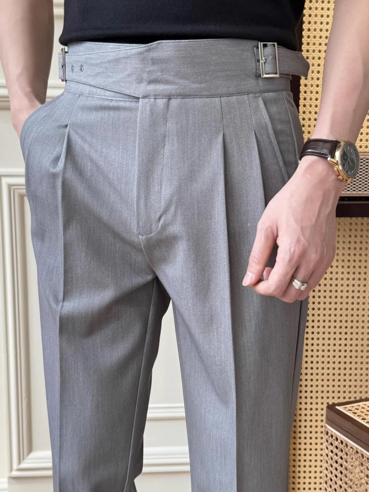 

Мужские повседневные брюки премиум-класса в неаполитанском стиле, летние, новые, с пуговицами, прямого кроя, модные, универсальные, для делового стиля