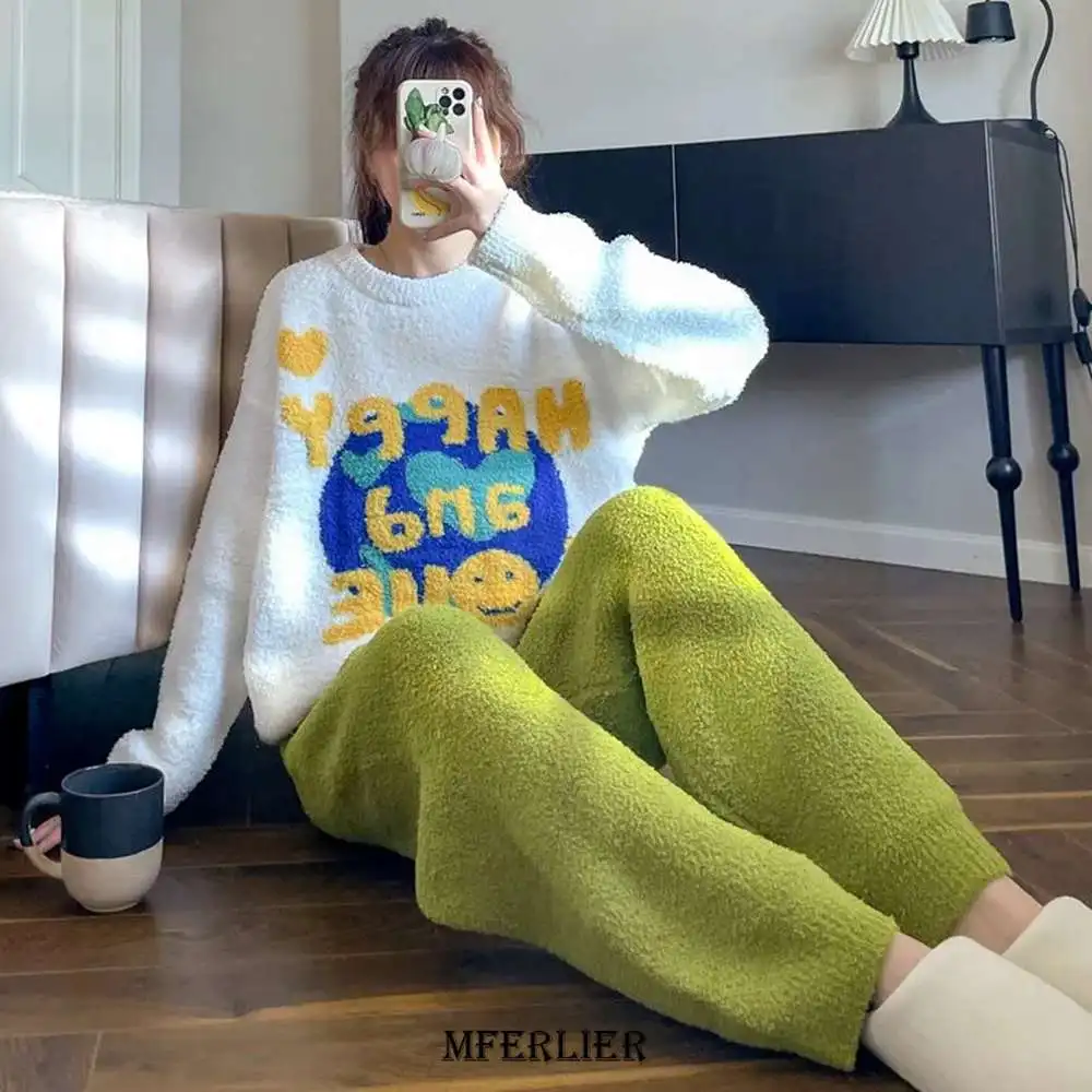 Plus Size 6XL 150kg Winter Women O-Neck Long Sleeve Pajama Suit 2 Piece Suit Cartoon Warm Coral Fleece Pajamas Set