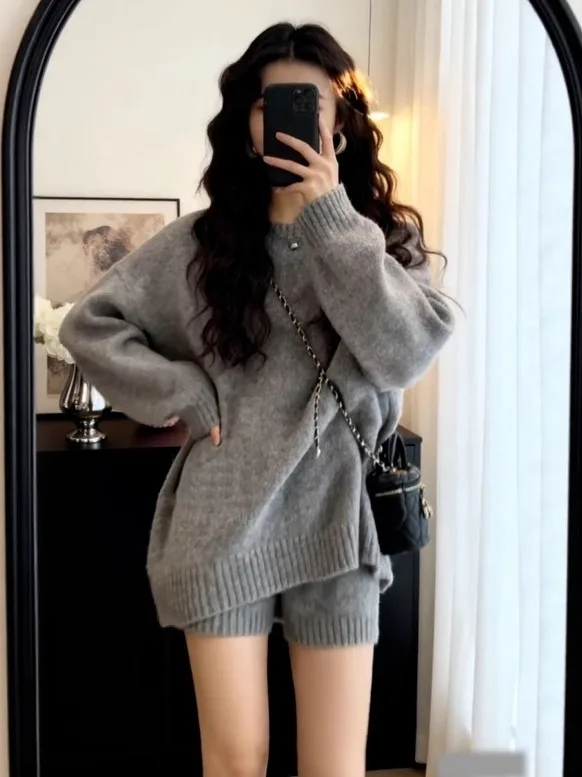 

Women's Oversized Knitted Sweater High Waist orts Two-Piece Set Korean Sle Lazy Faion ay Color All-In-One Outfit