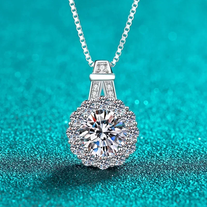 Sunflower 3 Carat Moissanite Pendant with Platinum Pt950 Box Chain Trendy Exquisite Women's Necklace High-quality Jewelry Gifts