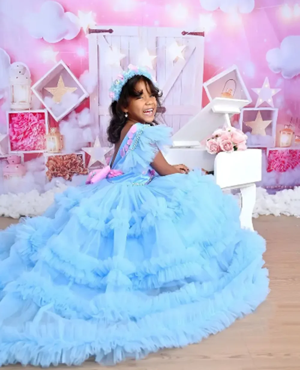 

Customized Sky Blue Flower Girl Dresses For Wedding Tiered Appliques With Bow Elegant Princess Birthday Party Pageant Gown