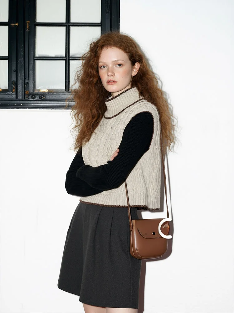 

Artistic Knitted Long Sve Woolen Sweater Loose Fit Coarse Needle Splicing Design Autumn New Sle Women's Daily Wear