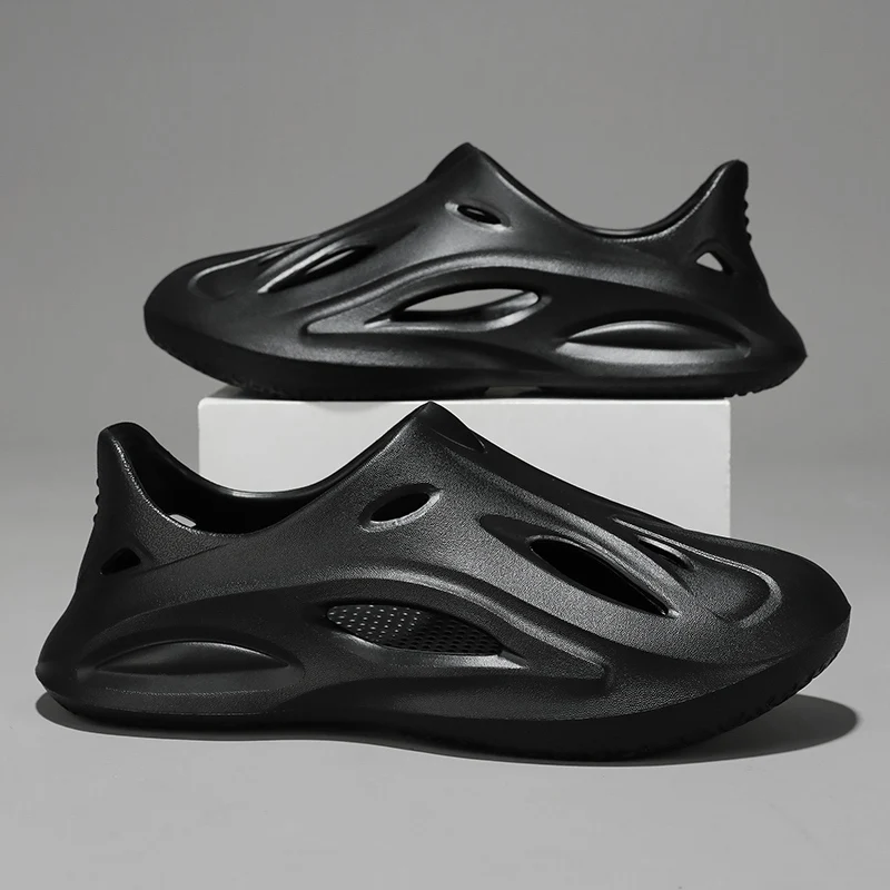 

Yezzy EVA Men Sandals Soft Hollow Couple Garden Shoes Designer Hole Women Slipper Sneakers Beach Water Shoes Slip on Foam Runner