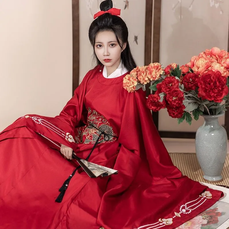 Song Style KIRIN round Neck Hanfu Robe Embroidered Large Sleeve Men and Women Jia Baoyu Red Chinese Wang Ye