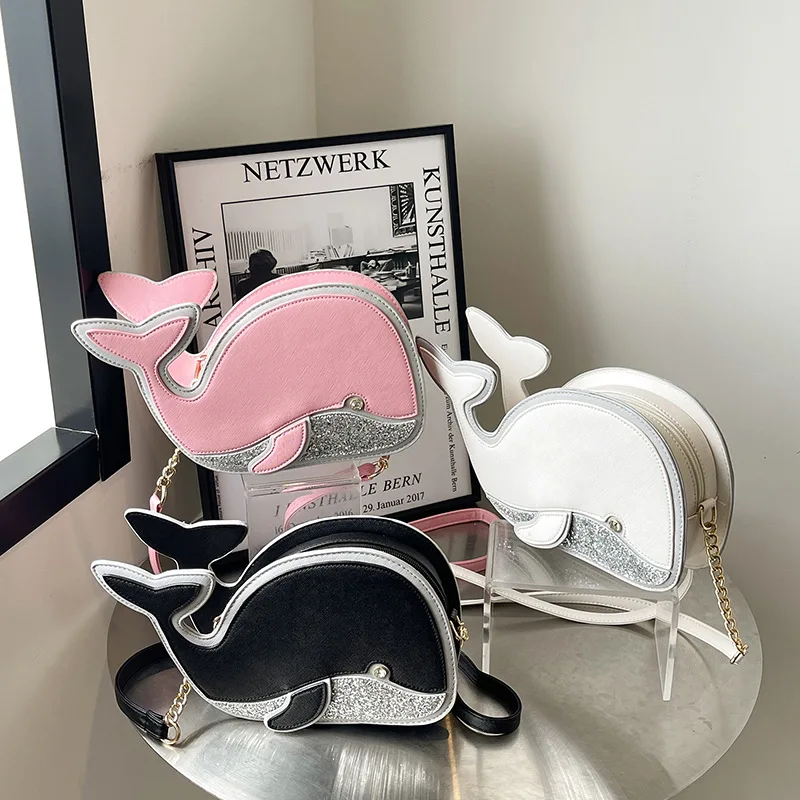 حقيبة كروس على شكل حوت صغير لطيف على شكل رسوم كرتونية لطيفة، حقيبة كتف على شكل حيوان مخصصة وعصرية تحجب الألوان