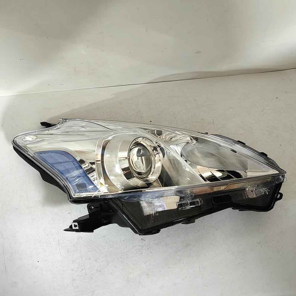 2PCS Car Headlights For Toyota Prius Plus Alpha ZVW40 2011-2014 Front Head Lamp Assembly Clear Lens