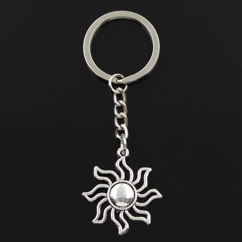 New Fashion Keychain 34x30mm Sun Sunburst Pendants DIY Men Silver Color Car Key Chain Ring Holder Souvenir For Gift