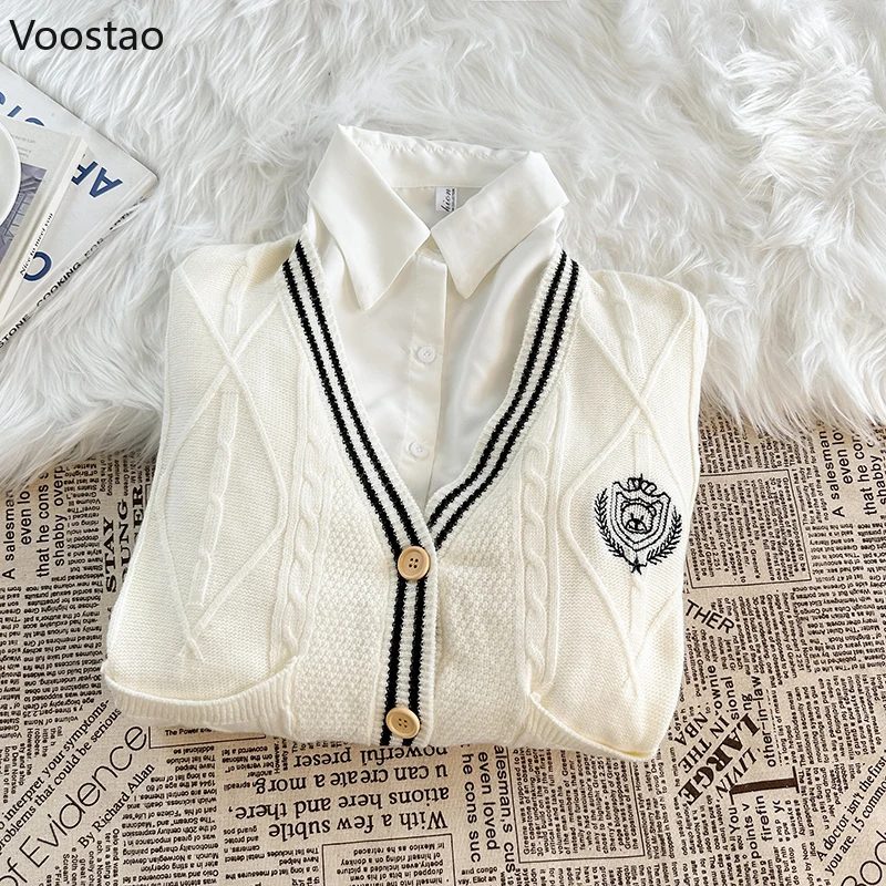 Imagem -05 - Cardigan de Malha Estilo Preppy para Mulheres Bordado de Urso dos Desenhos Animados Pescoço Doce Suéter Uniforme jk Malhas Soltas Casuais Femininas Tops de Outono