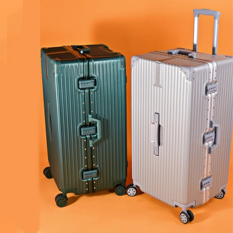 Thumbnail 4 - #3 Hard Shell Suitcases Sale