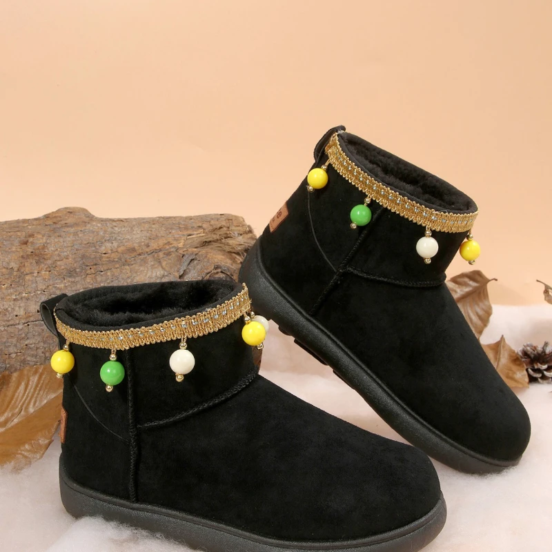 

Winter 2025 new comfortable and warm snow boots anti slip thick soled casual short boots