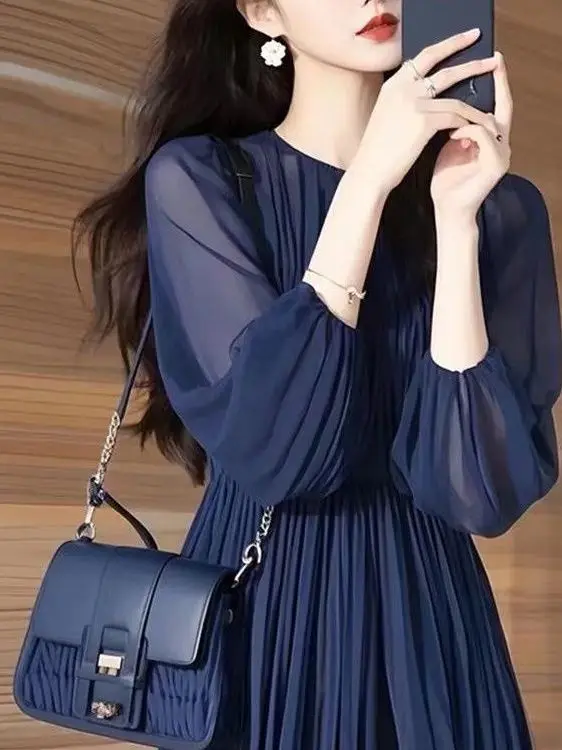 Ele Blue Chiffon Lang Dr Spring 2025, vroege lente Krachtige aanwezigheid Damesachtig Dr Luxury Sensation Geschikte blauwe D...