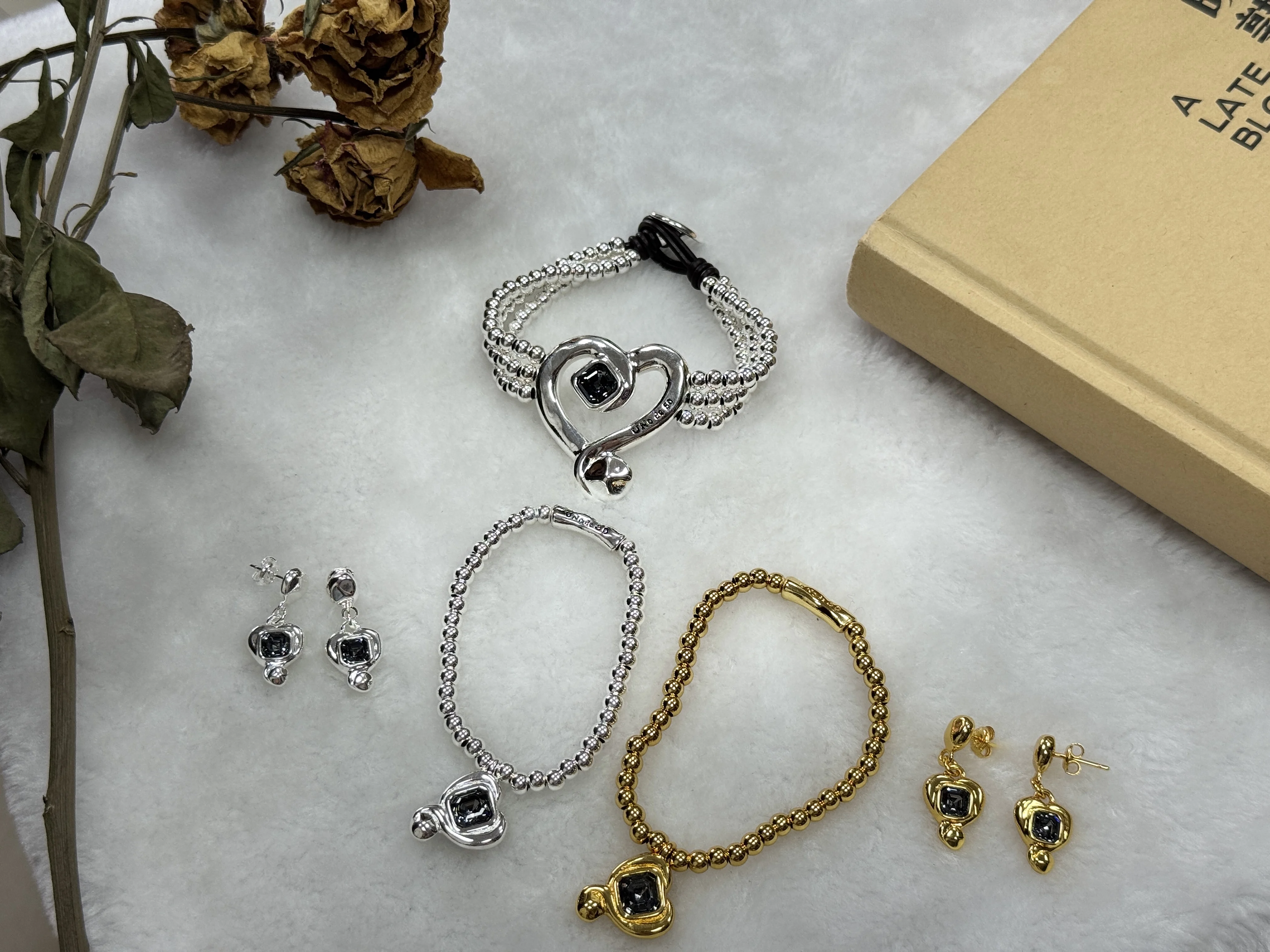 

UNOde50 S925 Silver Bracelet - Trendy & Elegant, Great Value