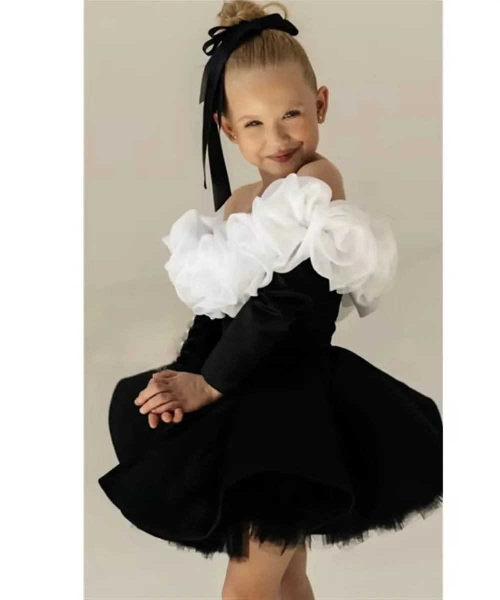 Abito da ragazza di fiore brillante per abiti da prima comunione per feste di compleanno per bambini con paillettes gonfie in pizzo e perline a maniche lunghe