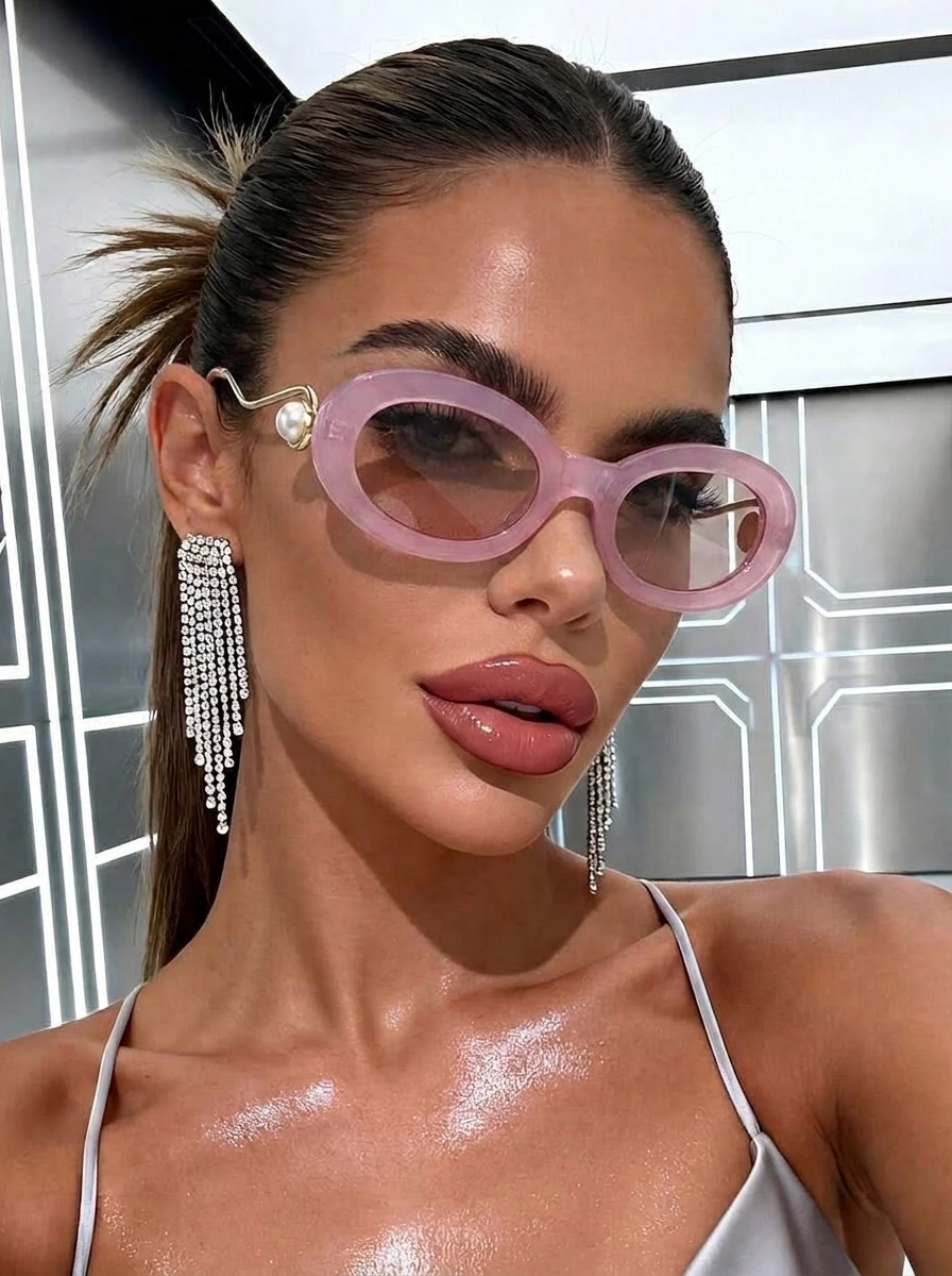 New Retro Oval Small Frame Modern Sunglasses, Pearl Decor Temples, Unisex Stylish Street Style UV Protection Sunglasses ZQ2431